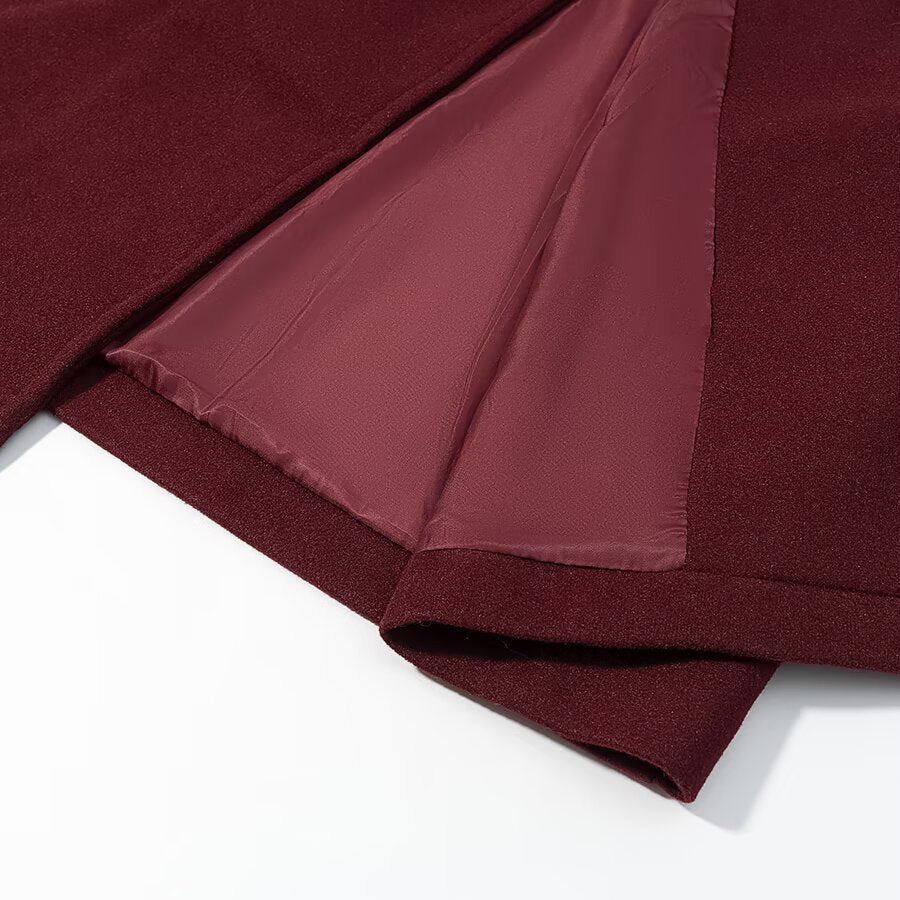 Image of Gabardina cruzada con cinturón color burdeos para mujer