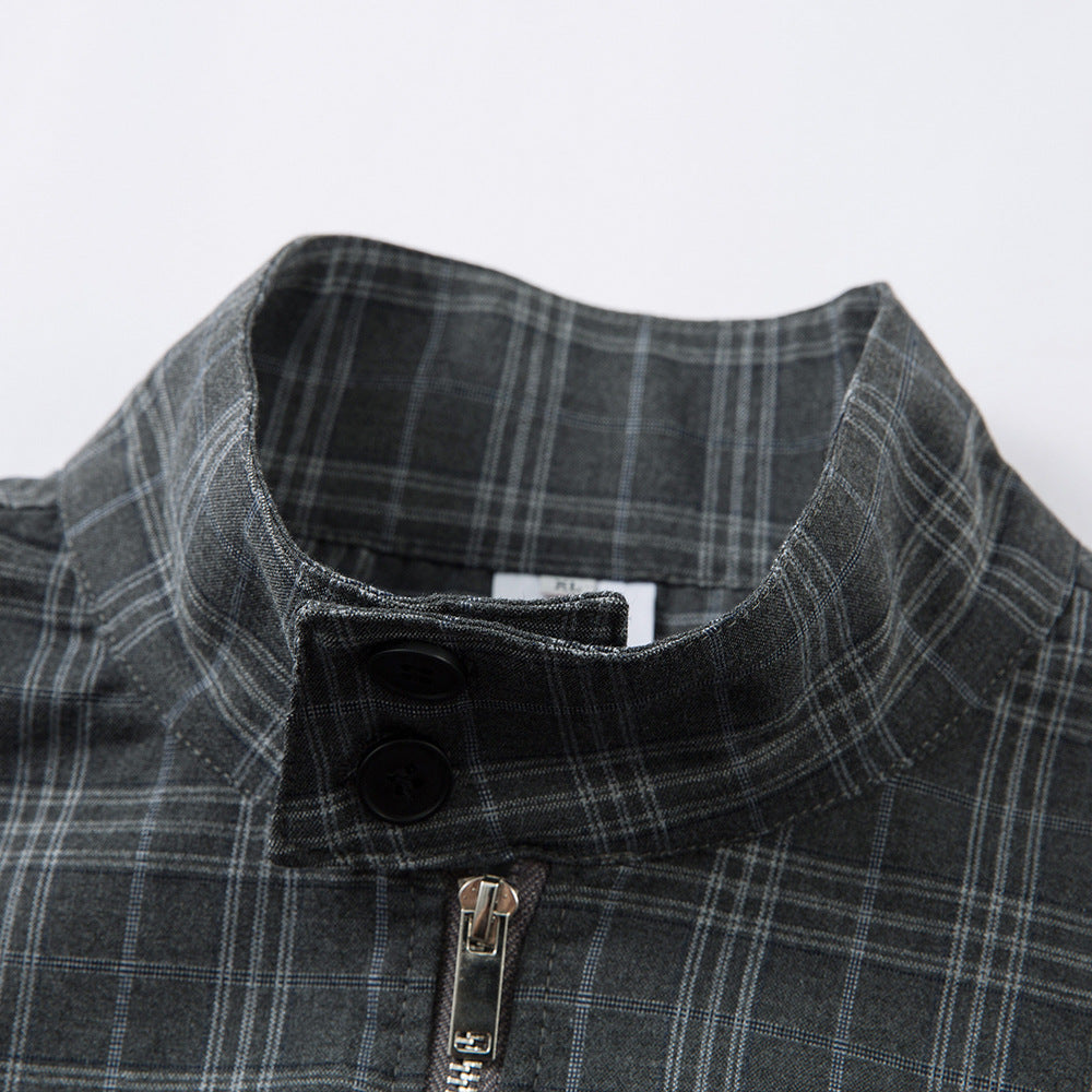 Image of Chaqueta gris de cuadros con cuello alto y cremallera para hombre
