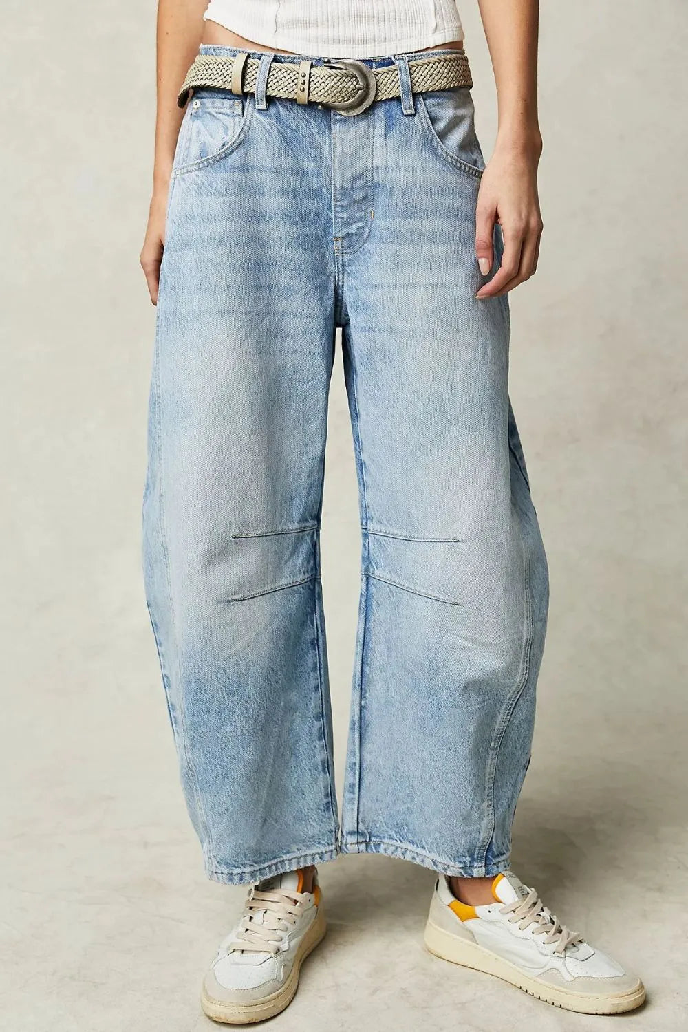 Light Buttoned Wide-Leg Pocket Jeans — main product photograph