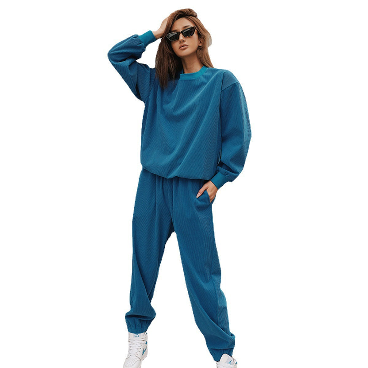 Image of Zeratta Women's round neck top and pants lounge set