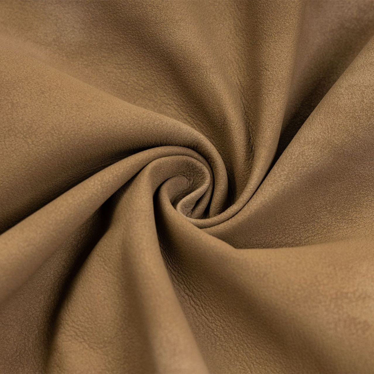 Image of Chaqueta de cremallera en piel sintética color caqui de corte holgado