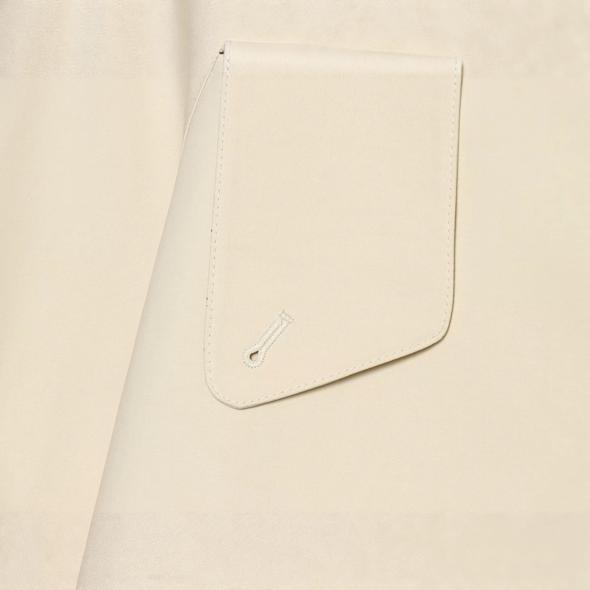 Image of Trench coat de solapa holgado beige para mujer