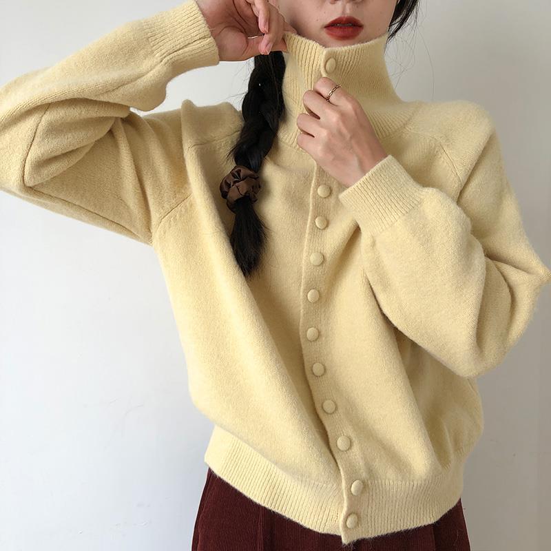 Image of Colorful single-breasted button-front knit cardigan