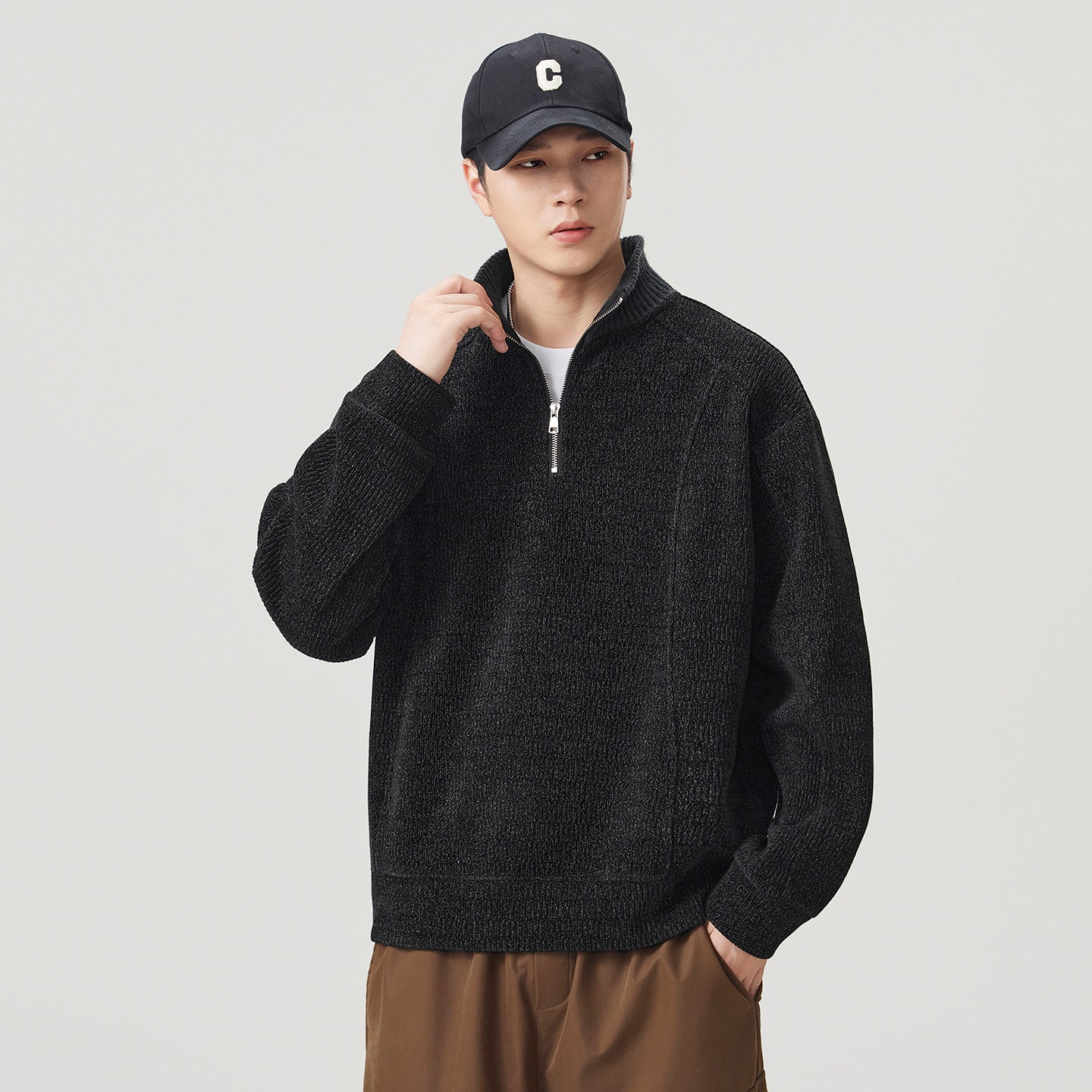 Image of Zeratta Men's textured jacquard colorblock half-zip sweatshirt