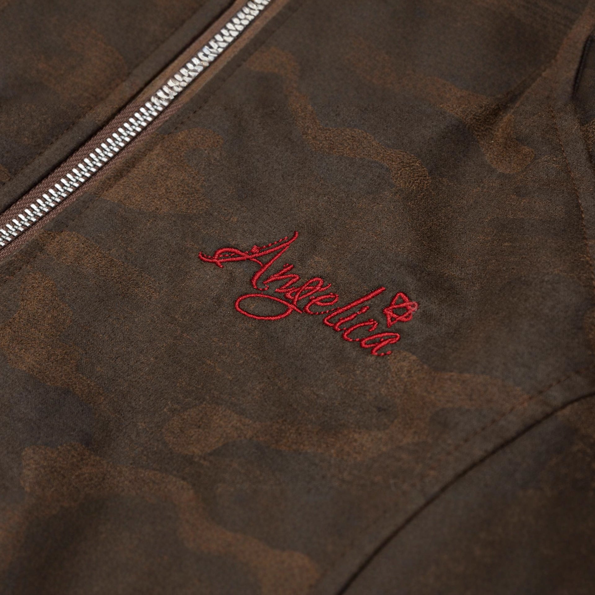 Image of Chaqueta marrón con capucha para mujer