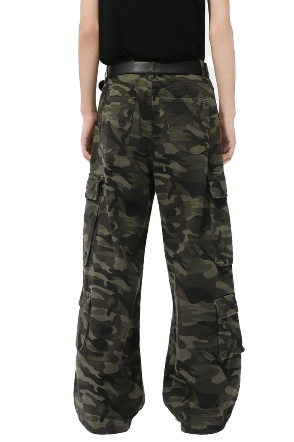 Image of Camouflage Cargo-Pocket Jeans