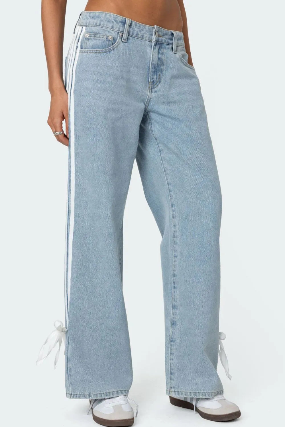 Light Side-Stripe Wide-Leg Jeans