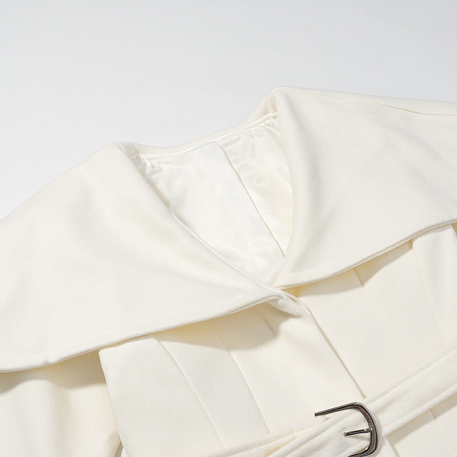 Trench coat tejido de un solo botón para mujer en color blanco