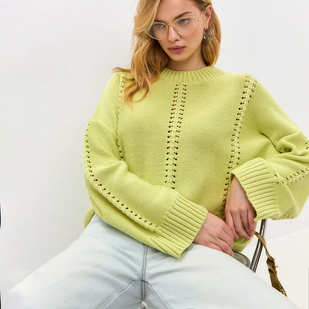 Women's open-knit relaxed fit pullover sweater
