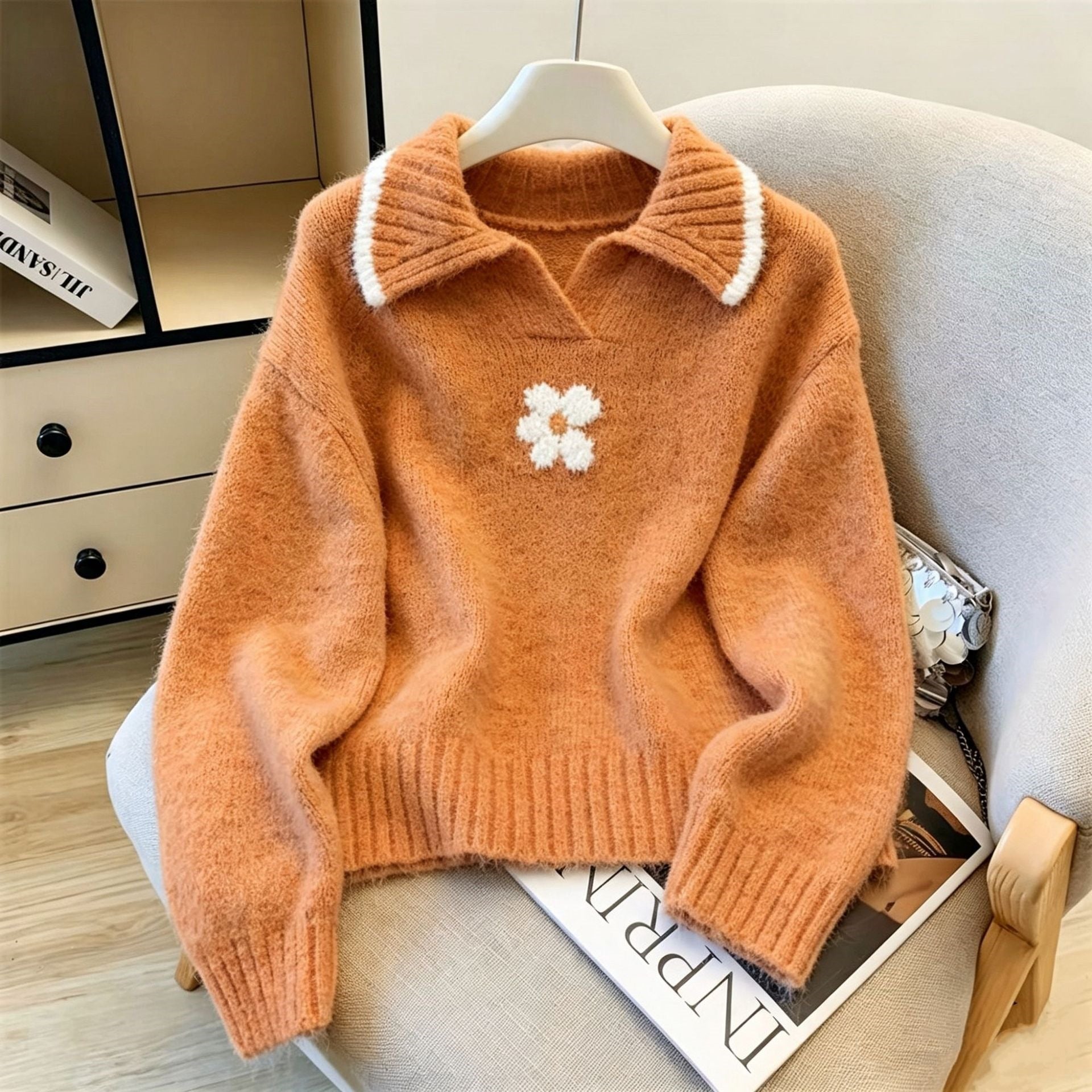 Image of Women's floral colorblock acrylic-blend crewneck sweater