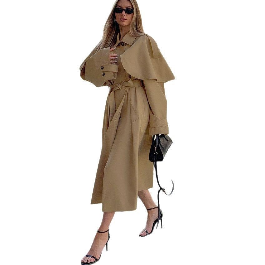 Gabardina larga de corte oversize color caqui para mujer