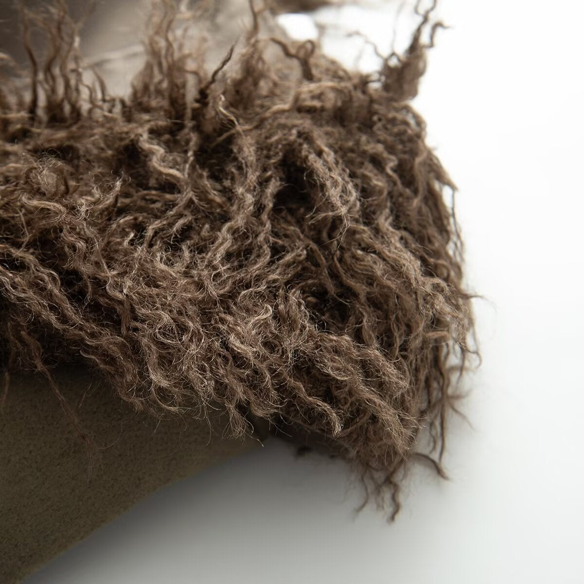 Image of Gabardina cruzada con solapa de piel sintética para mujer