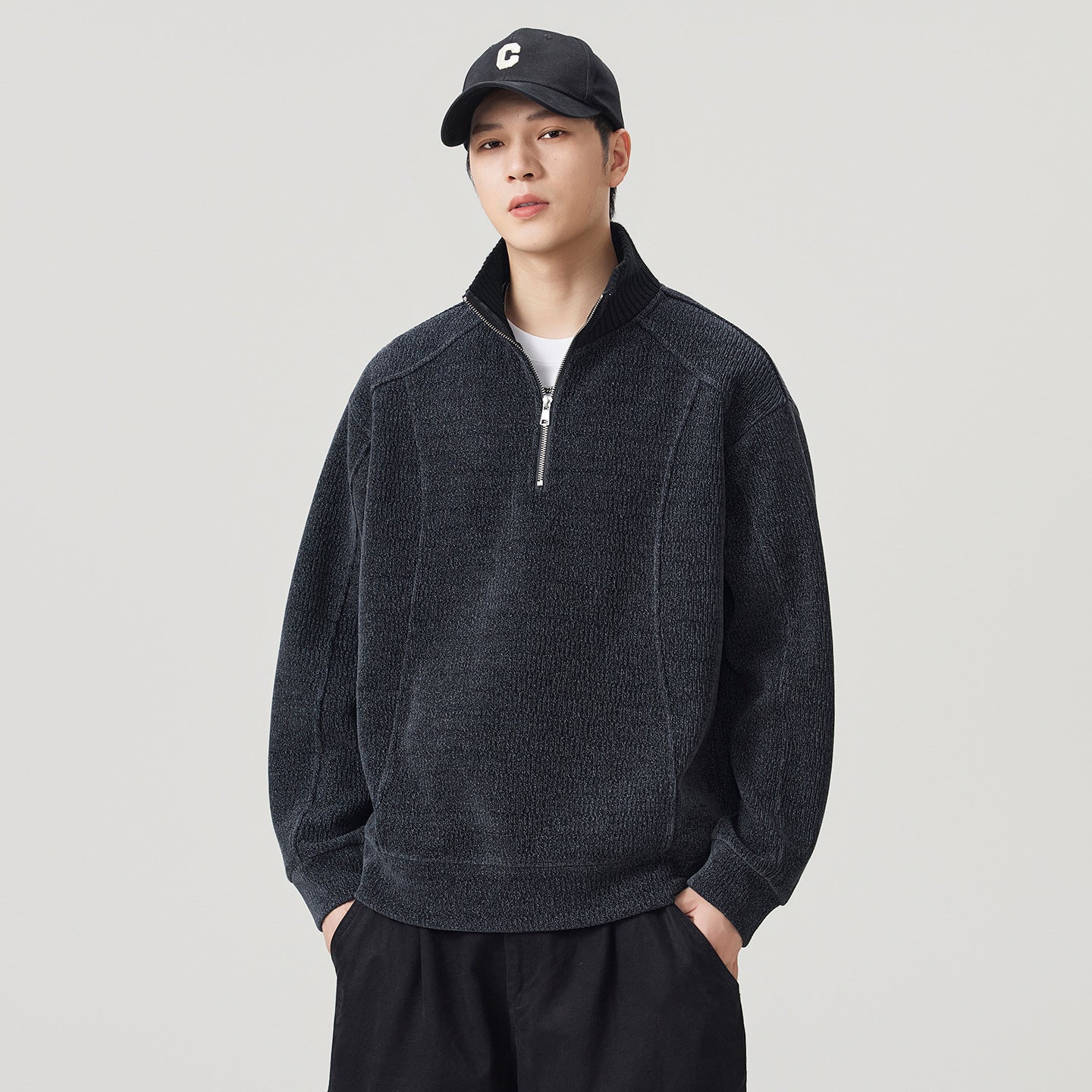 Image of Men's textured jacquard colorblock half-zip sweatshirt
