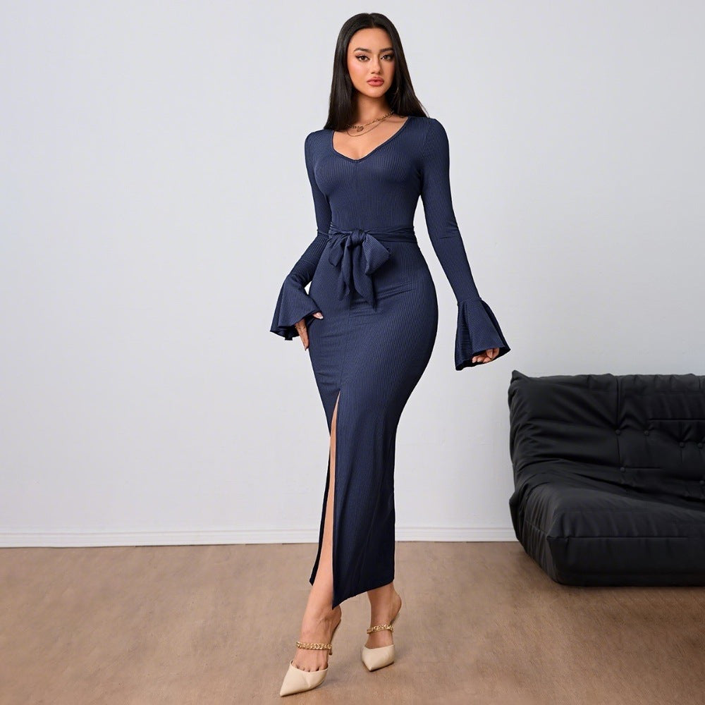 Image of Vestido largo con cuello en V y cordones para mujer