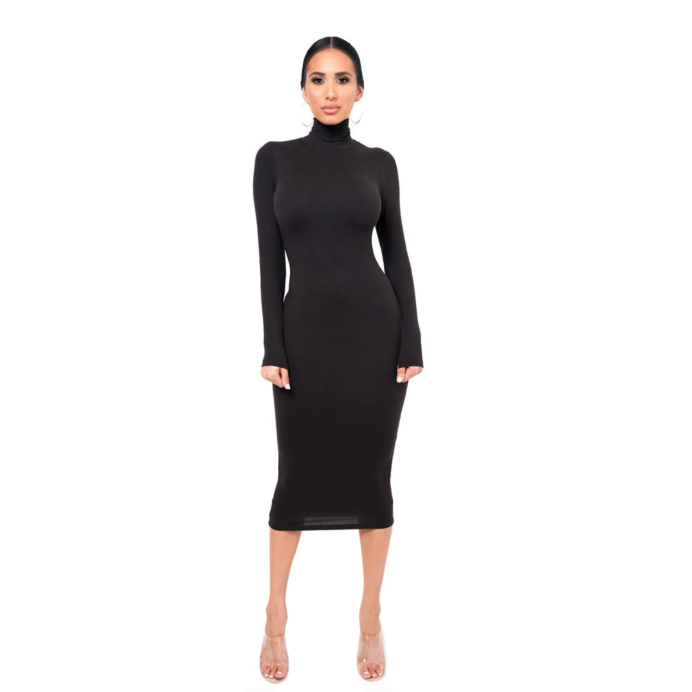 Image of Vestido midi entallado de cuello redondo para mujer