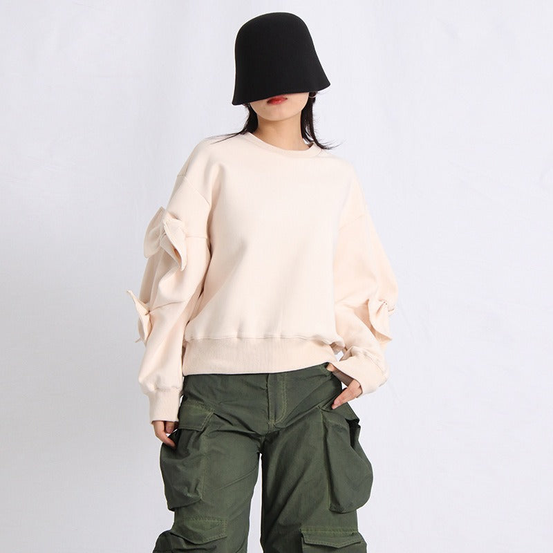 Image of Women's bow patchwork crewneck pullover sweatshirt