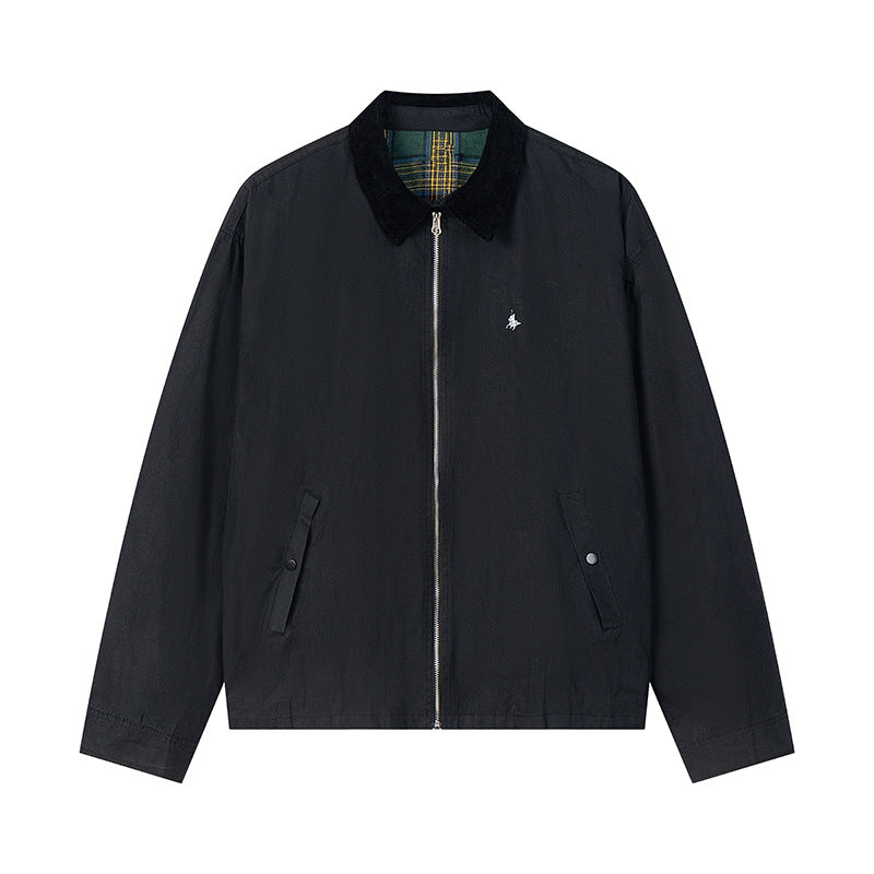 Chaqueta negra con cremallera y corte holgado