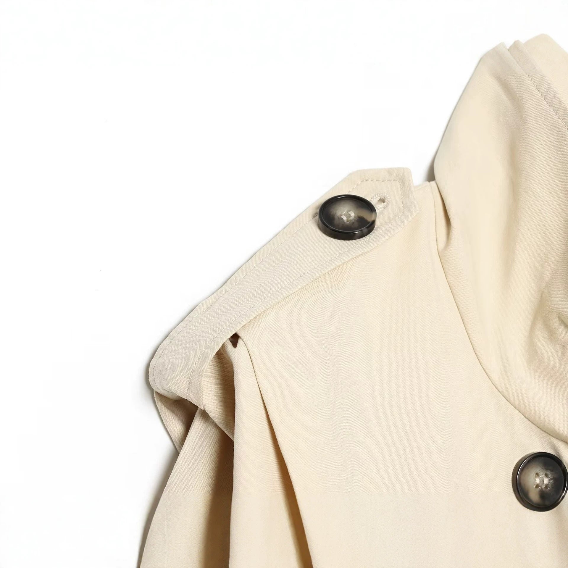 Image of Trench coat cruzado plisado beige para mujer