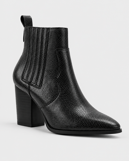 Botines de mujer con estampado de piel de serpiente y punta afilada